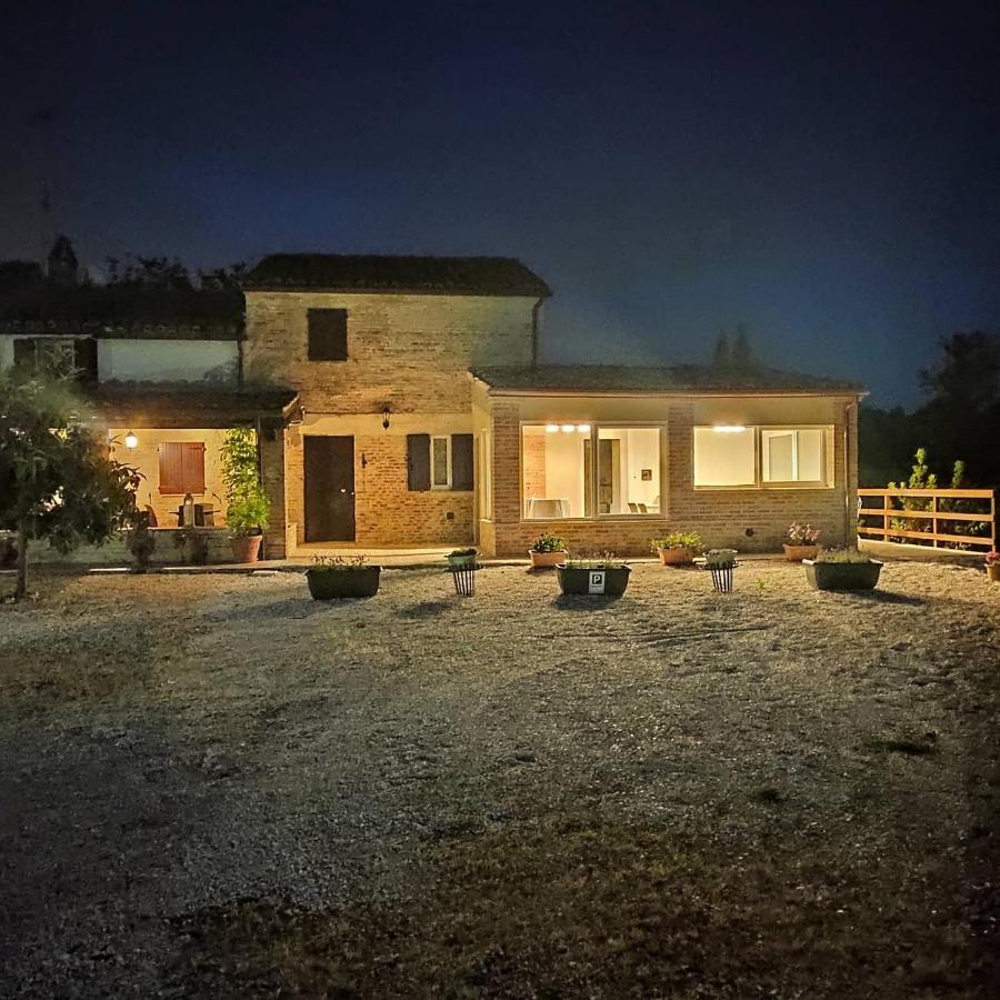 Bed and Breakfast Casa Sorgente San Costanzo Экстерьер фото